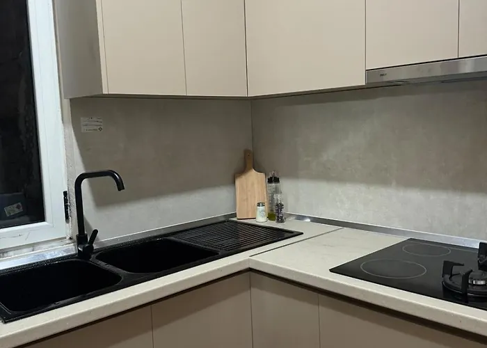 The Positive House شكودر